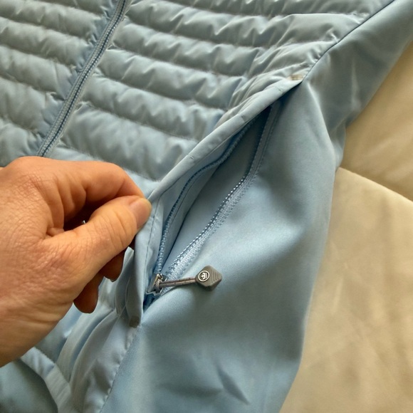 Women’s Peter Millar Torrey Pines Vest - Picture 8 of 11